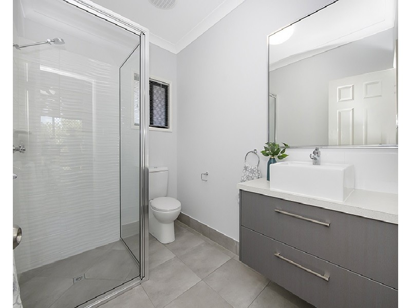 2 Springbrook Parade, Idalia QLD 4811