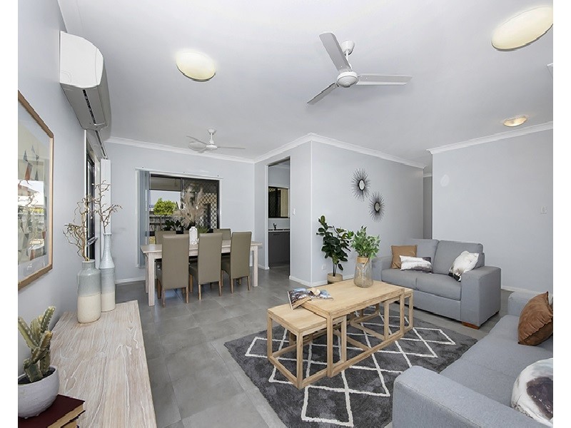 2 Springbrook Parade, Idalia QLD 4811