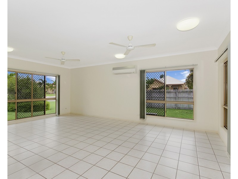 12 Pinnata Place, Kirwan QLD 4817