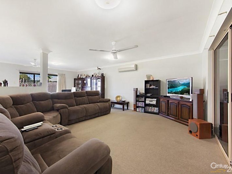 38 Burnda Street, Kirwan QLD 4817