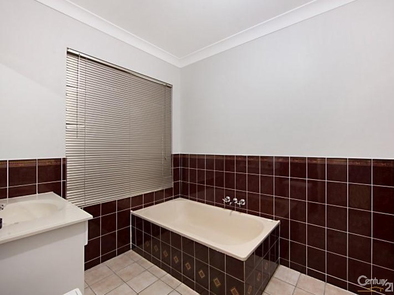 38 Burnda Street, Kirwan QLD 4817