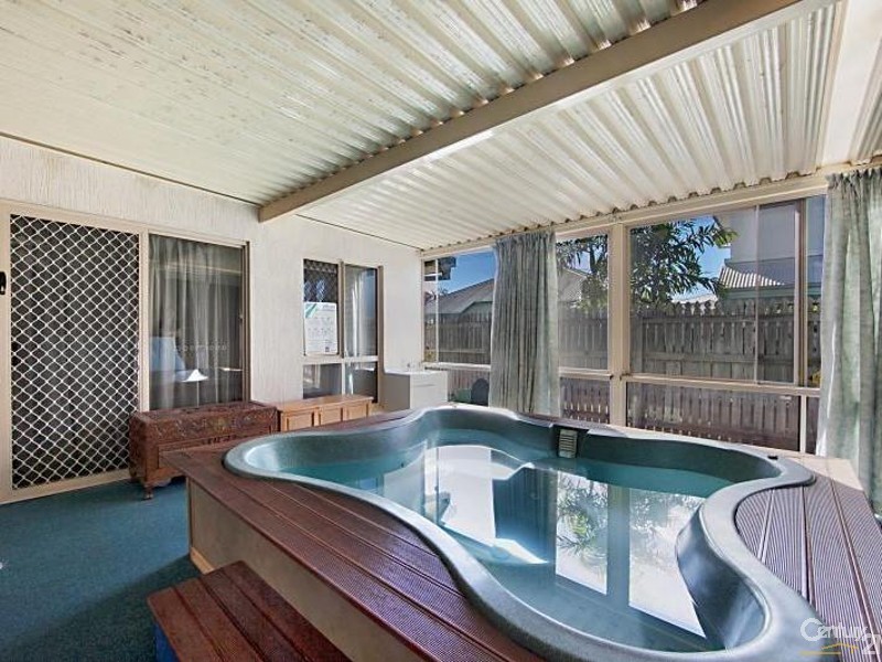 38 Burnda Street, Kirwan QLD 4817