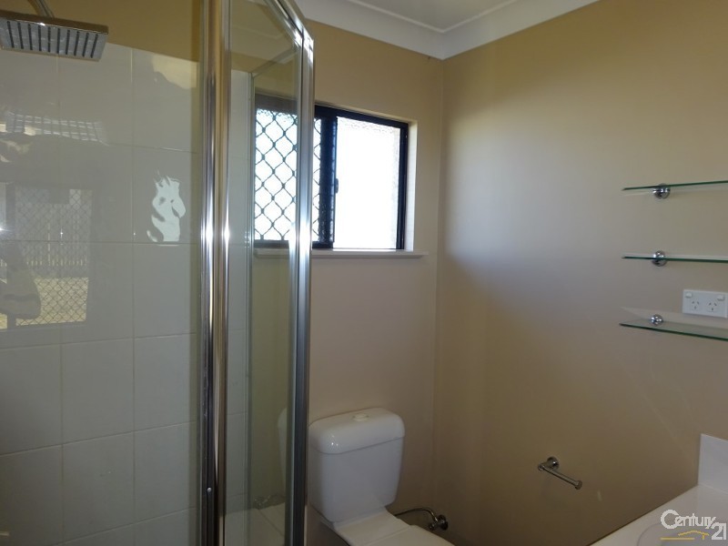 11 Montana Street, Deeragun QLD 4818