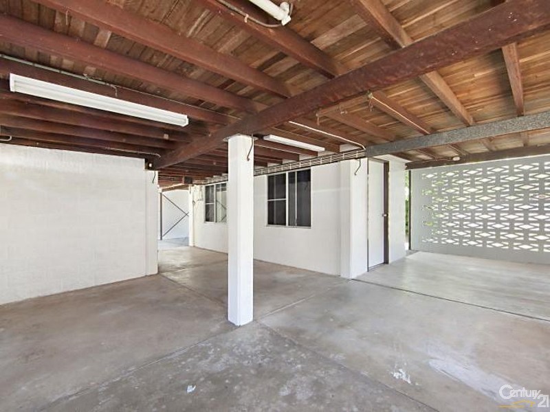 30 Canara Street, Cranbrook QLD 4814