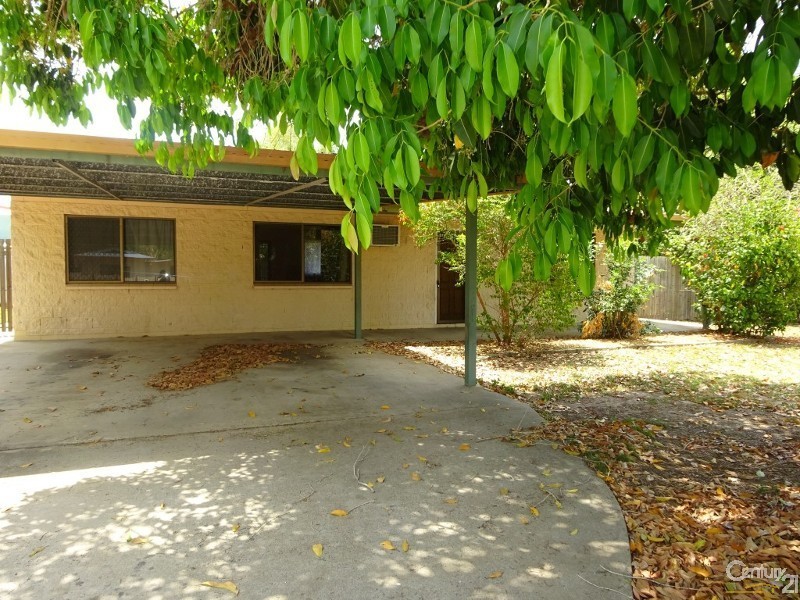 22 Bernarra Court, Rasmussen QLD 4815