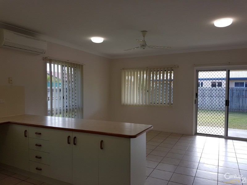 12 Bohemia Drive, Kirwan QLD 4817