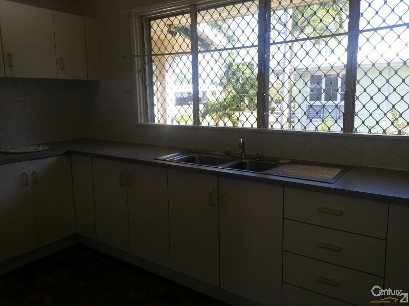 3 Barcroft, Aitkenvale QLD 4814