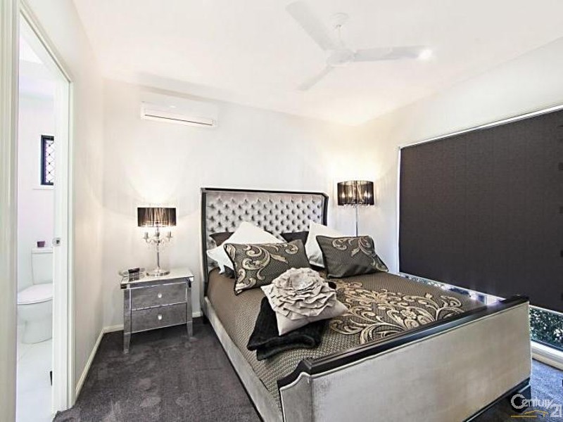 5 Stockton Elbow, Mount Louisa QLD 4814