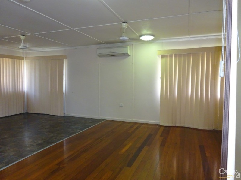 11 Kenealy Street, Aitkenvale QLD 4814