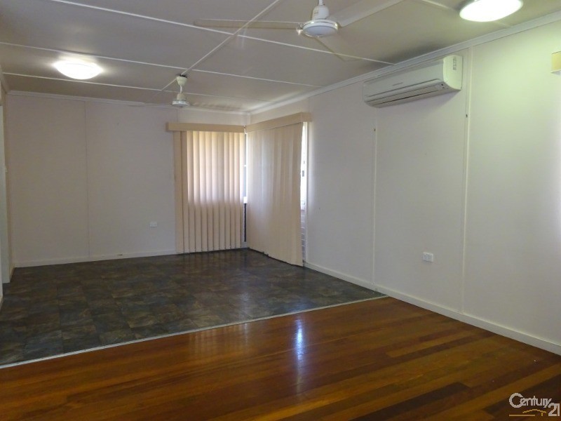 11 Kenealy Street, Aitkenvale QLD 4814