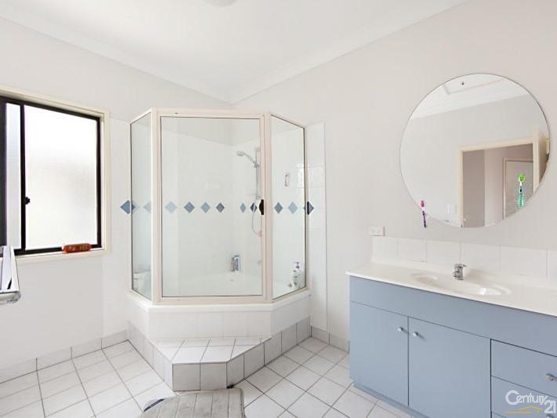 U36/1 Burnda Street, Kirwan QLD 4817