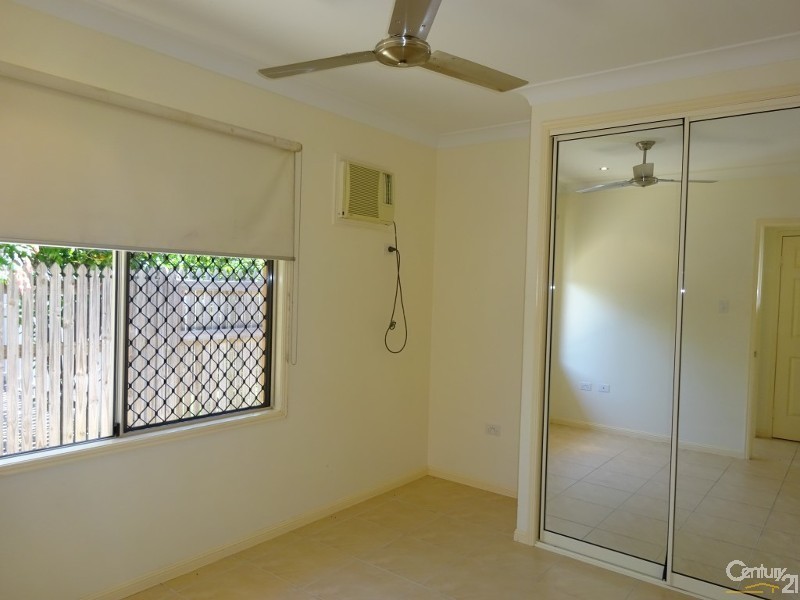 14 St Albans Road, Mount Louisa QLD 4814