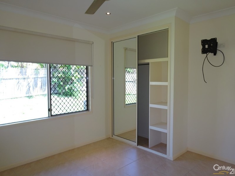 14 St Albans Road, Mount Louisa QLD 4814