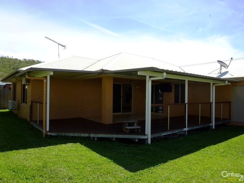 14 St Albans Road, Mount Louisa QLD 4814