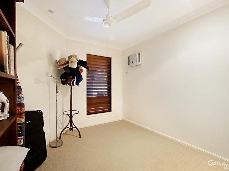 7 Kwila Crescent, Douglas QLD 4814