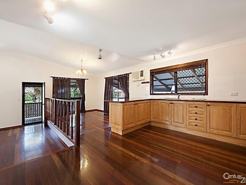 23  Pacific Avenue, Bushland Beach QLD 4818