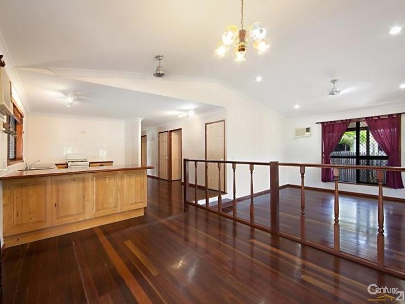 23  Pacific Avenue, Bushland Beach QLD 4818