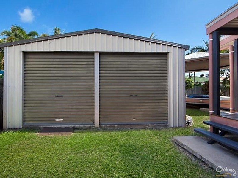 23  Pacific Avenue, Bushland Beach QLD 4818