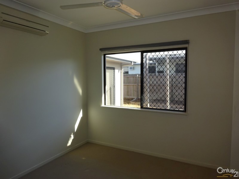 4 Barra Court, Mount Louisa QLD 4814