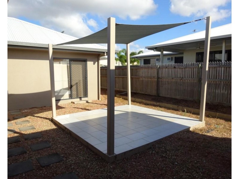 4 Barra Court, Mount Louisa QLD 4814