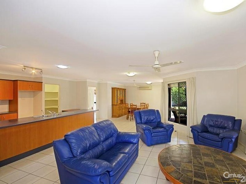 29 Greentree Circuit, Bushland Beach QLD 4818
