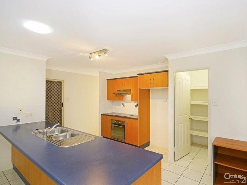 29 Greentree Circuit, Bushland Beach QLD 4818