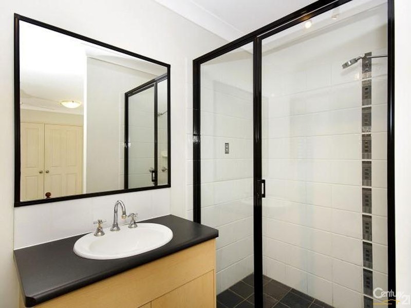 29 Greentree Circuit, Bushland Beach QLD 4818