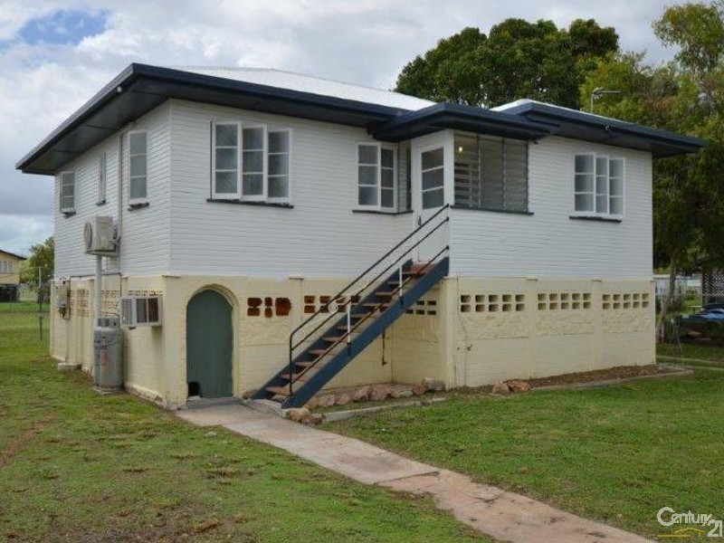 17 Gilliat Street, Wulguru QLD 4811