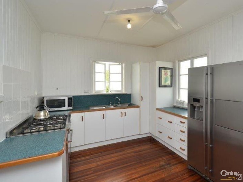 17 Gilliat Street, Wulguru QLD 4811