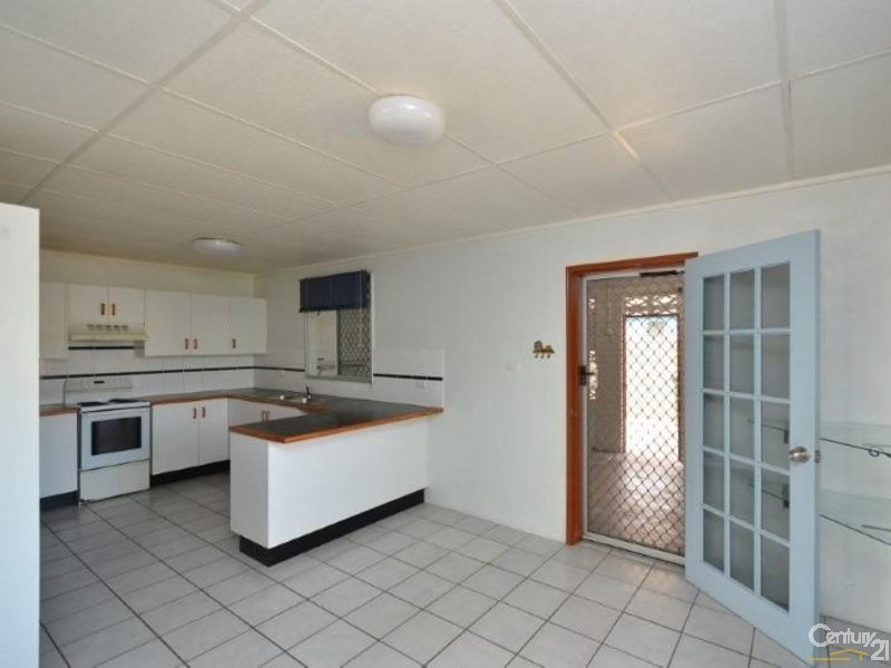 70 Farrell Street, Kirwan QLD 4817