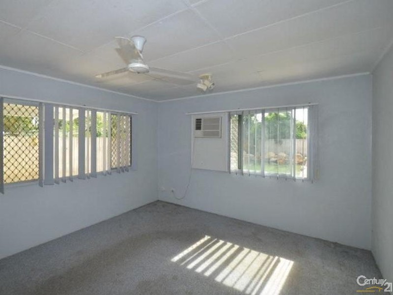 70 Farrell Street, Kirwan QLD 4817