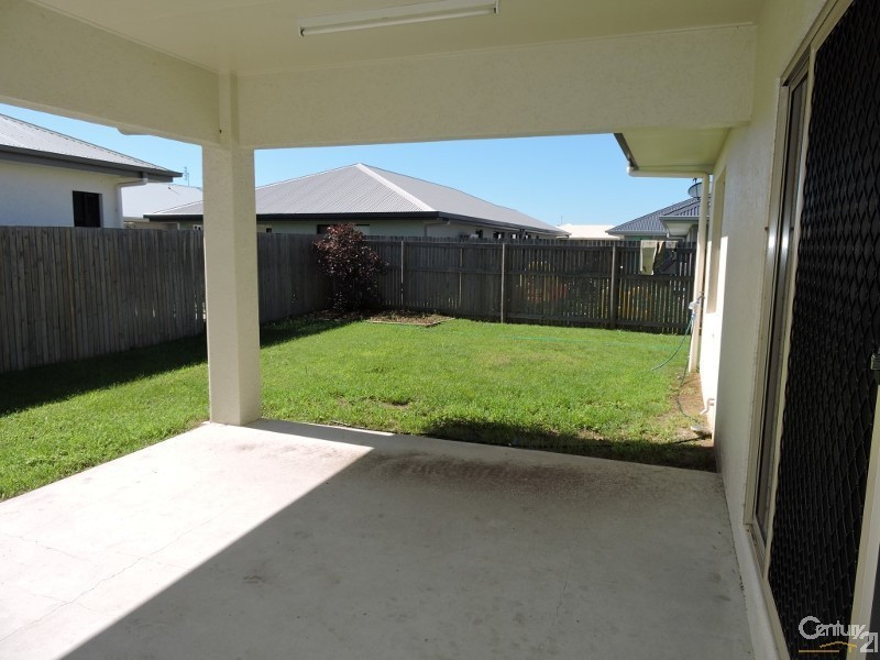 8 Mulwaree Lane, Kelso QLD 4815