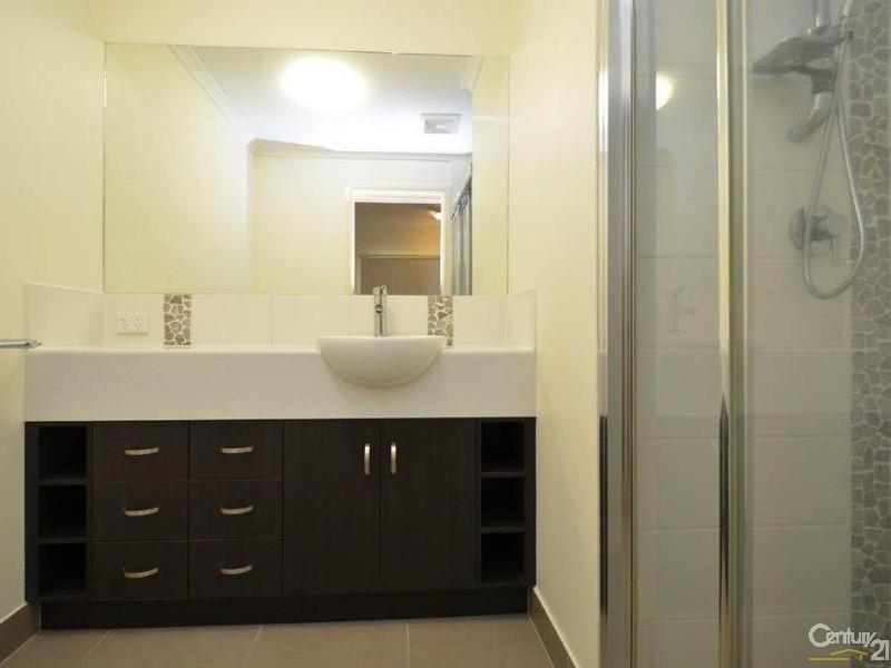 37/ 111- 127 Bowen Road, Rosslea QLD 4812