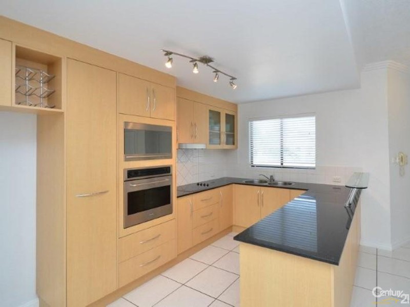 101/9 Anthony Street, South Townsville QLD 4810