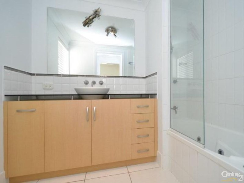 101/9 Anthony Street, South Townsville QLD 4810