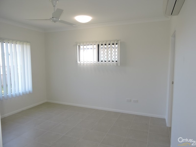 51 Sunhaven Boulevard, Burdell QLD 4818