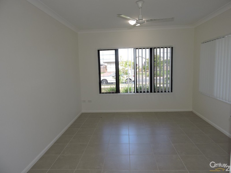 51 Sunhaven Boulevard, Burdell QLD 4818