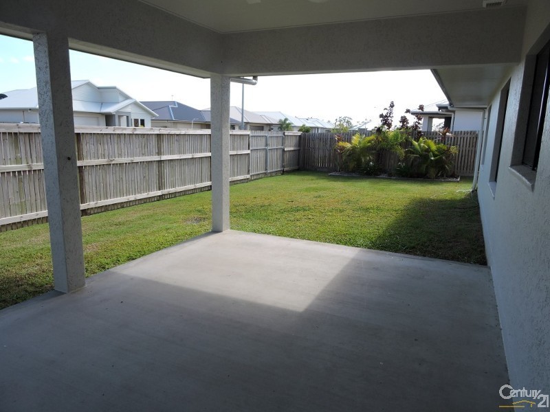 51 Sunhaven Boulevard, Burdell QLD 4818