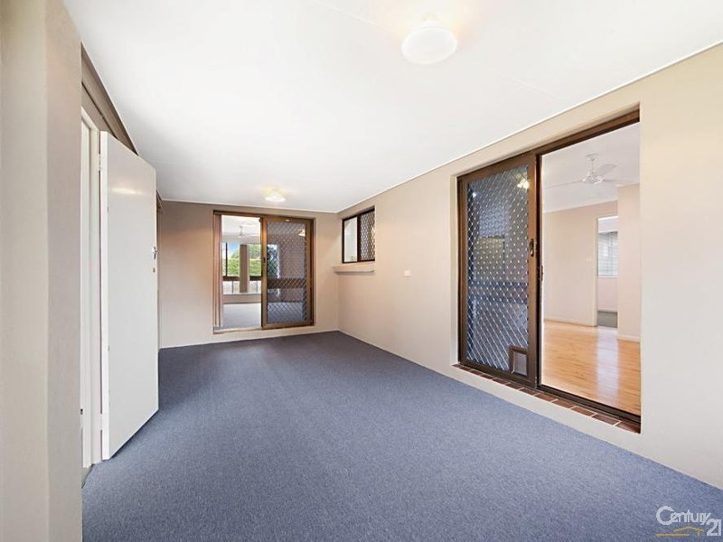 4 Mango Avenue, Mundingburra QLD 4812