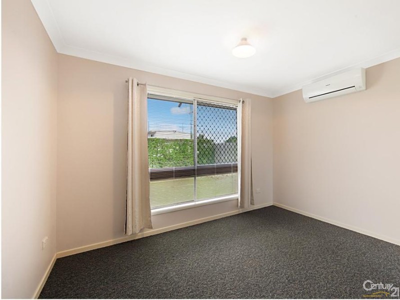 4 Mango Avenue, Mundingburra QLD 4812