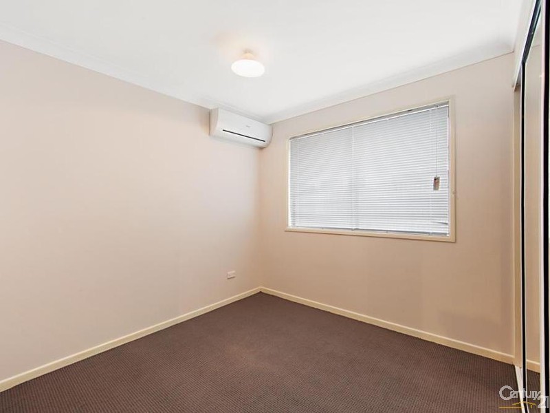 4 Mango Avenue, Mundingburra QLD 4812