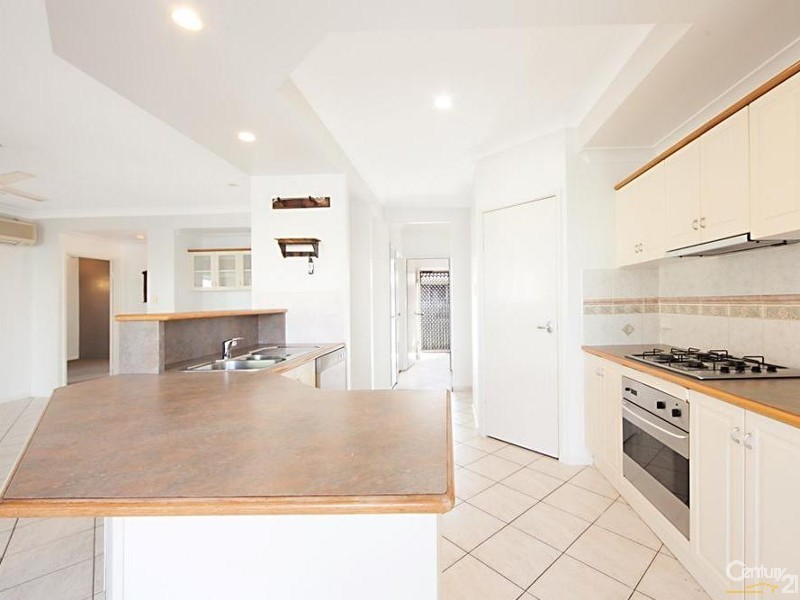 81 Burnda Street, Kirwan QLD 4817