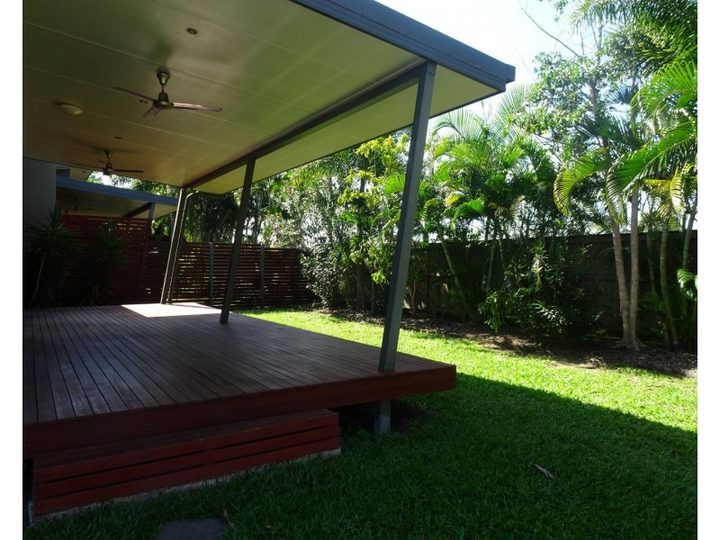 1/12 Hickory Court, Bushland Beach QLD 4818