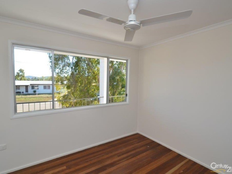 4 Lorikeet Street, Condon QLD 4815