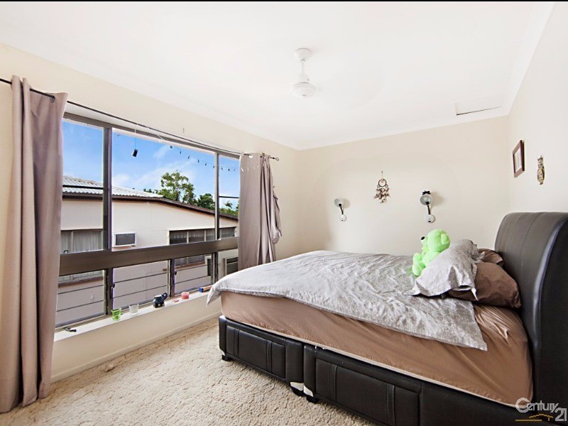 2/16 Cowley Street, West End QLD 4810