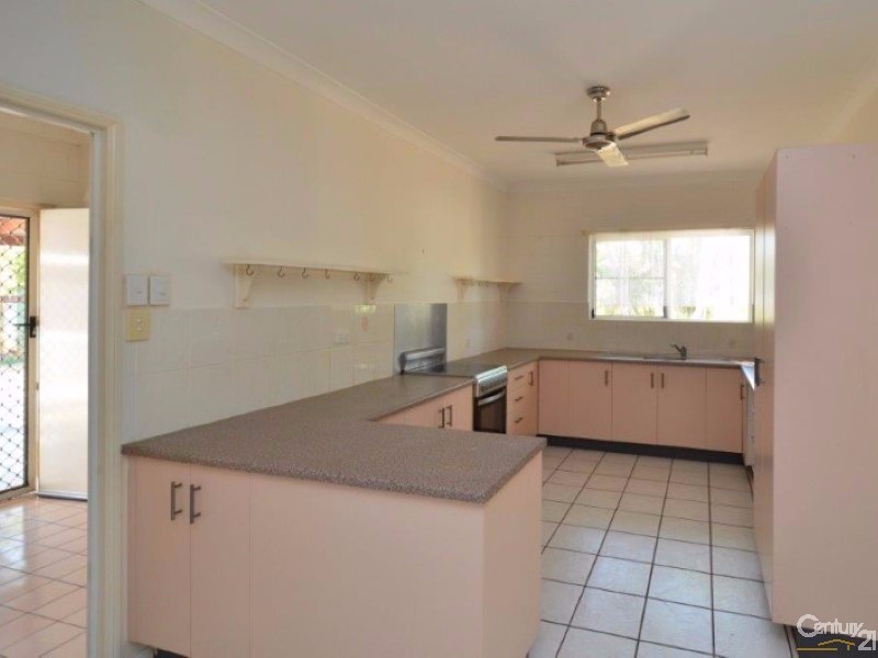 218 Kelso Drive, Kelso QLD 4815