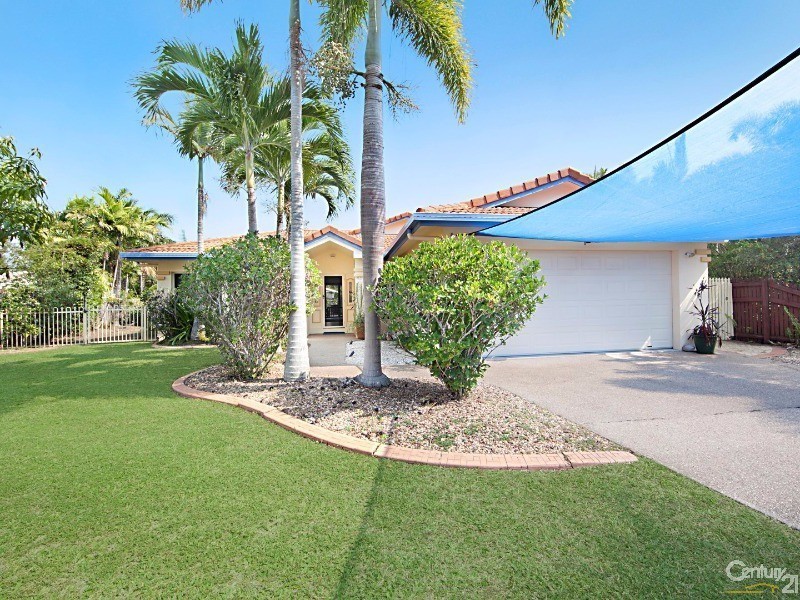 51 Waterview Drive, Bushland Beach QLD 4818