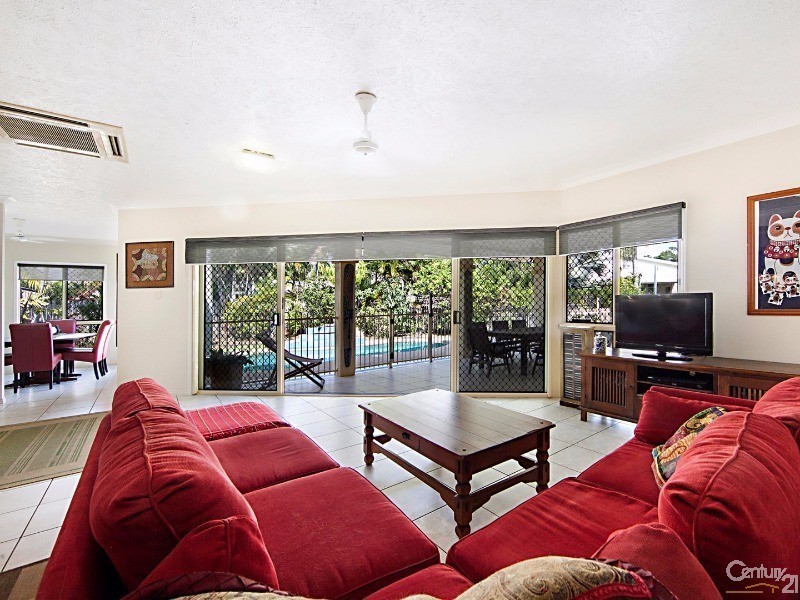 51 Waterview Drive, Bushland Beach QLD 4818