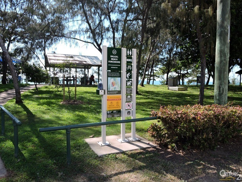 Balgal Beach QLD 4816