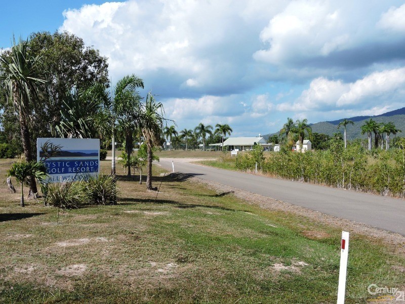 Balgal Beach QLD 4816